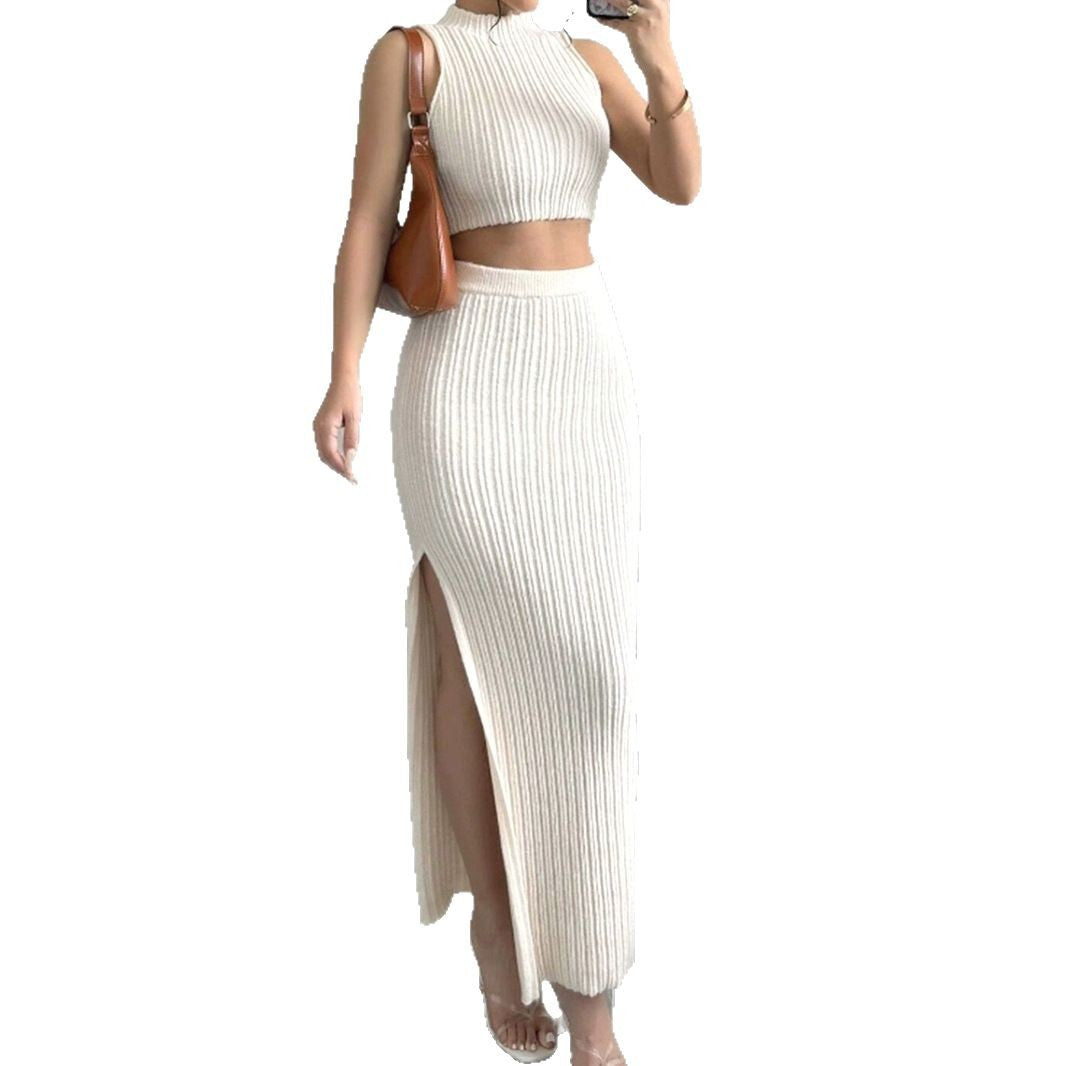 Women’s elegant and crocheted knit set with high collar and side slit Ivyshape