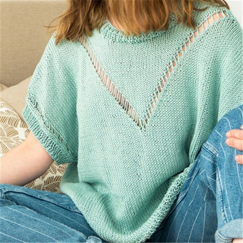 Women's knit top with modern V-neckline and airy crochet look Ivyshape