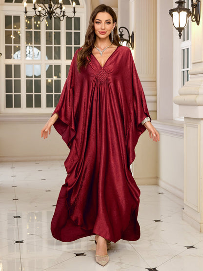 Ladies elegant kaftan with deep V-neck and flowing silhouette Ivyshape