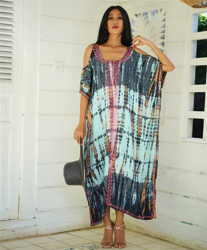 Women Elegant lightweight summer kaftan with snake pattern Ivyshape