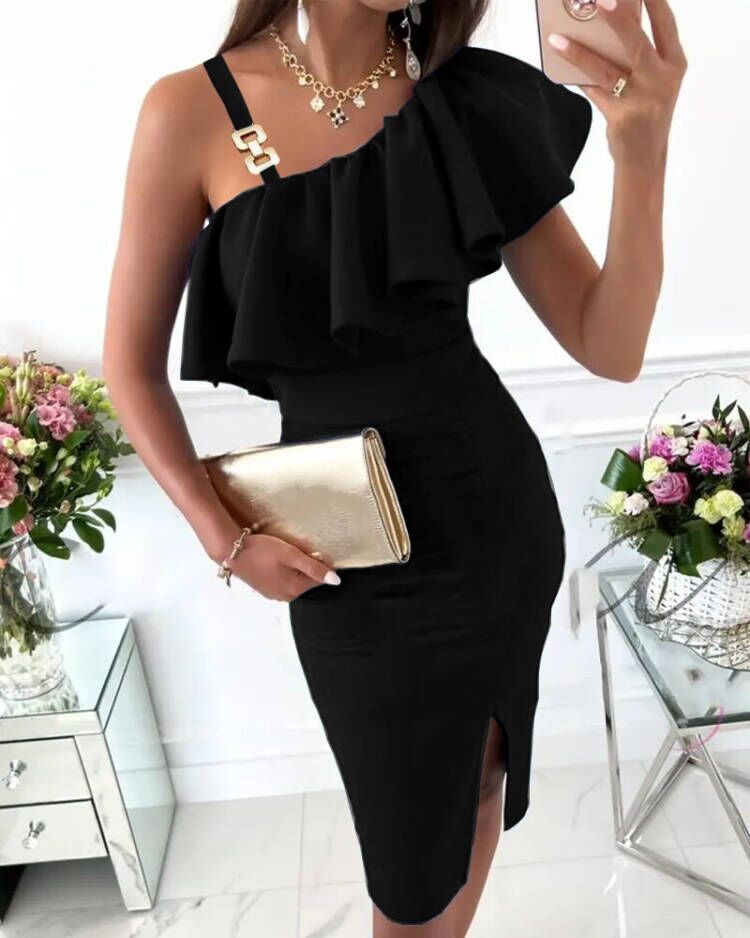 Women's wrap dress with voluminous ruffle detail and seductive slit Ivyshape