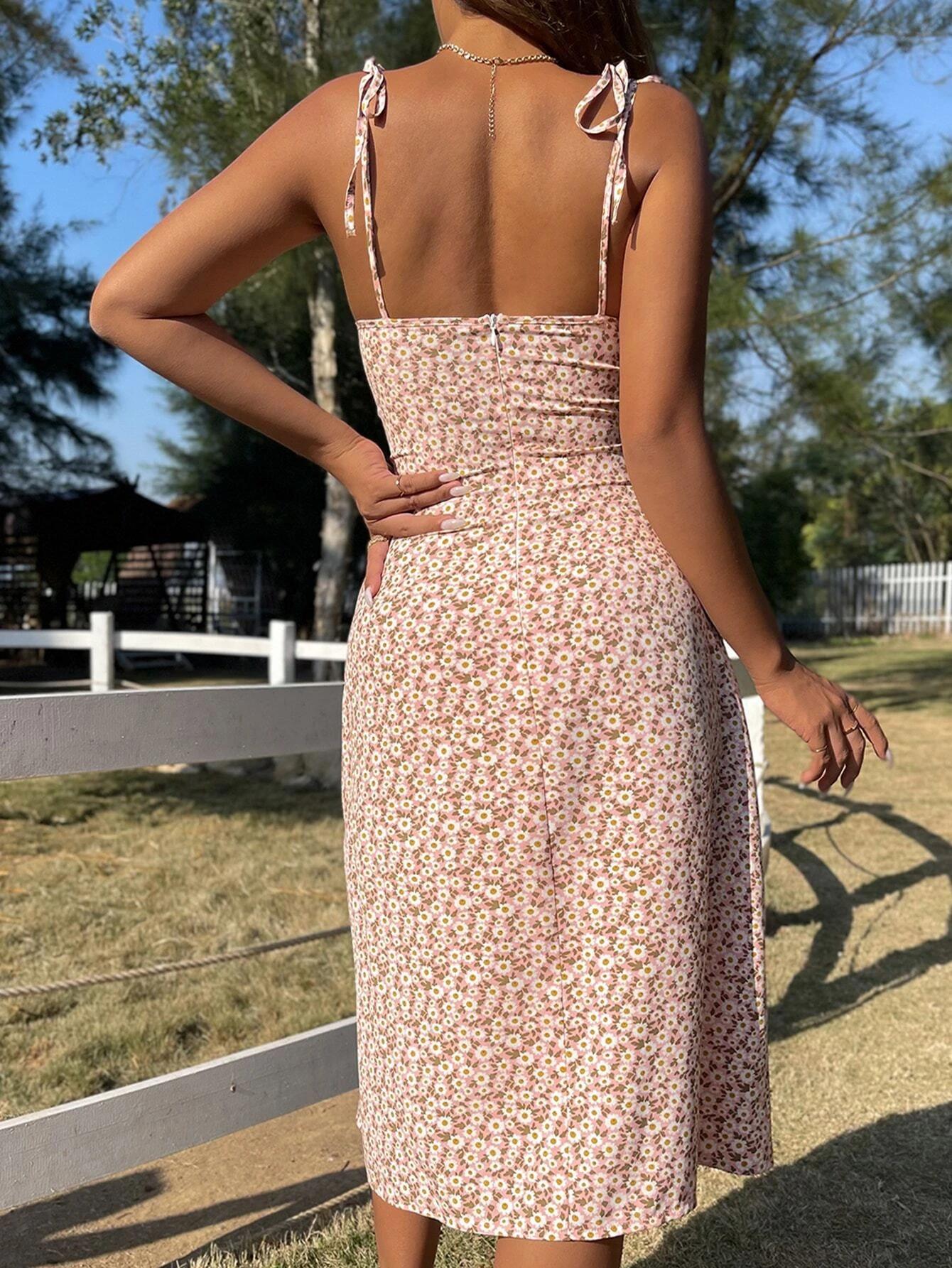 Ladies summer dress with playful floral design and side slit Ivyshape