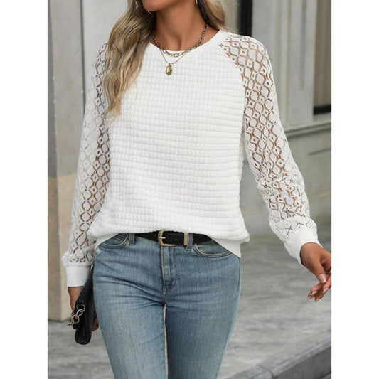 Women's sweatshirt with decorative crochet sleeves and textured fabric Ivyshape