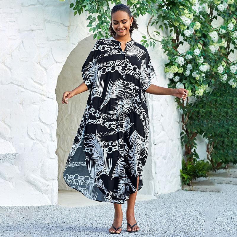 Women's kaftan dress with modern batik design and wide-cut sleeves Ivyshape