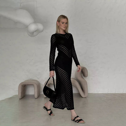 Women's knit dress with elegant lace design and fitted cut Ivyshape