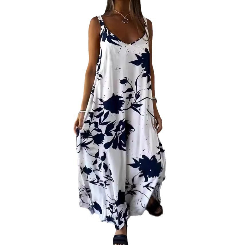 Women's maxi dress with floral patterns and flowing cut Ivyshape