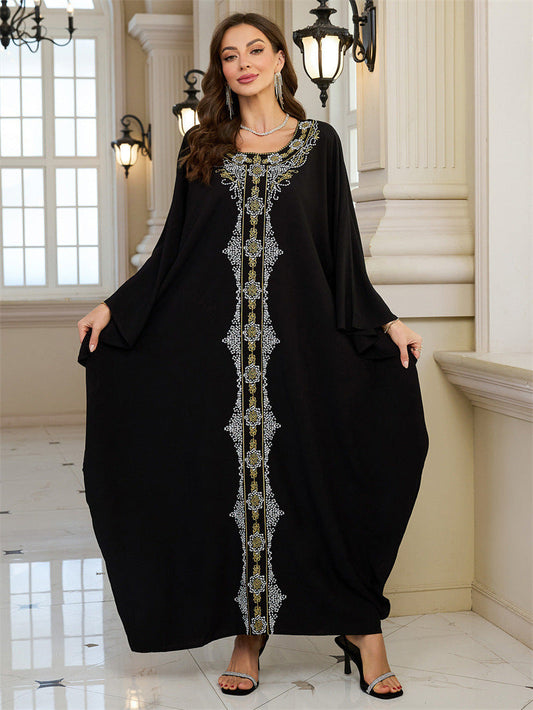 Women Elegant Caftan with Artistic Embroidery Design Ivyshape