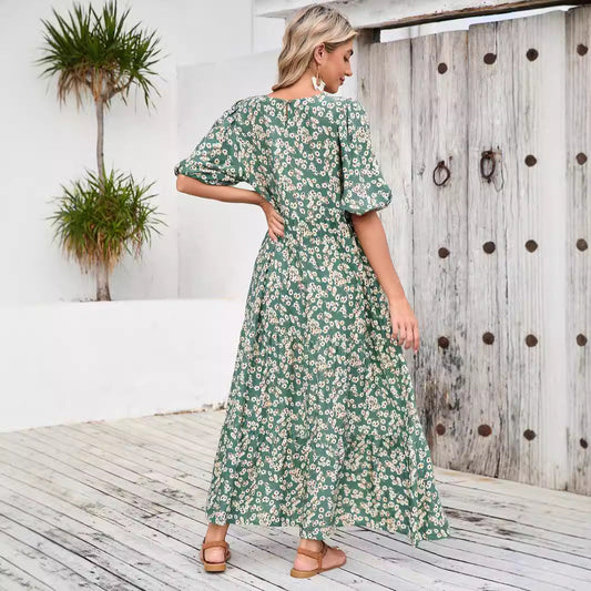 Women's maxi dress with floral design and airy puff sleeves Ivyshape