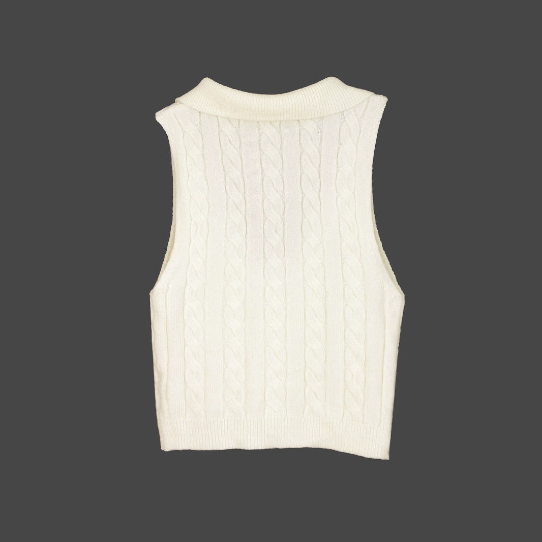 Ladies stylish knitted top with collar Ivyshape