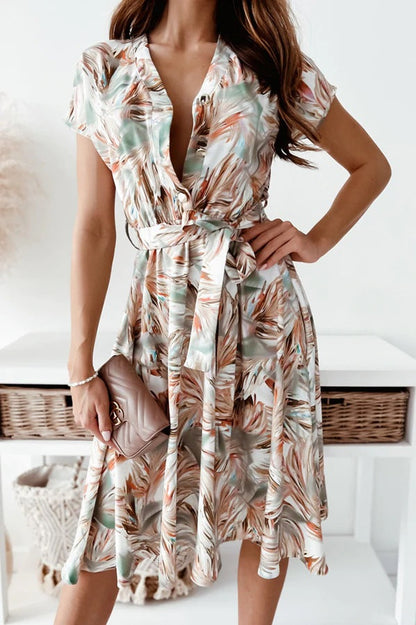 Women's maxi dress with modern geometric cut and waist belt Ivyshape