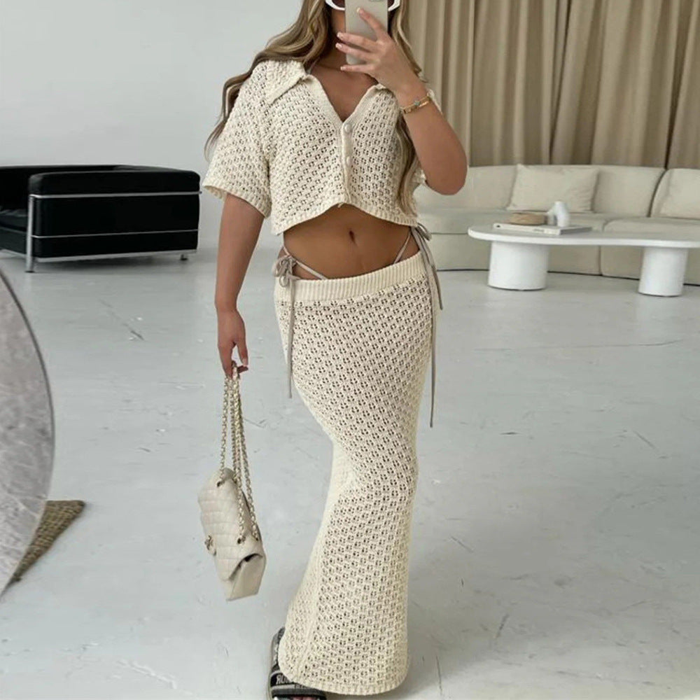 Women's crocheted beach look with crop top and maxi skirt Ivyshape