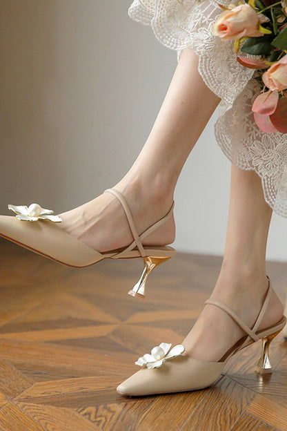 Amara™ | Pearl Flower Pointed-Toe Pumps