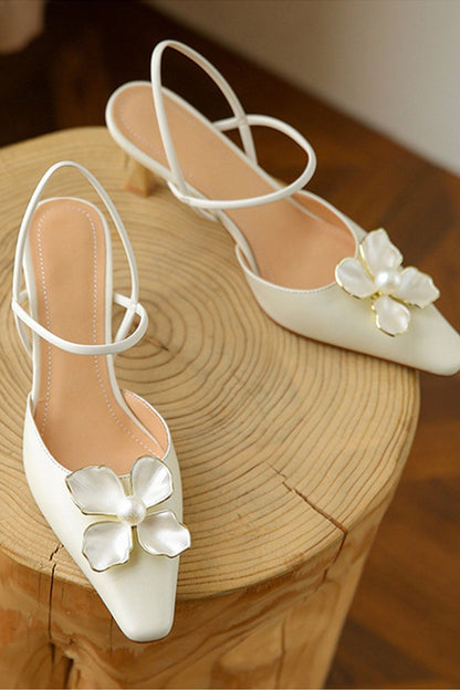 Amara™ | Pearl Flower Pointed-Toe Pumps