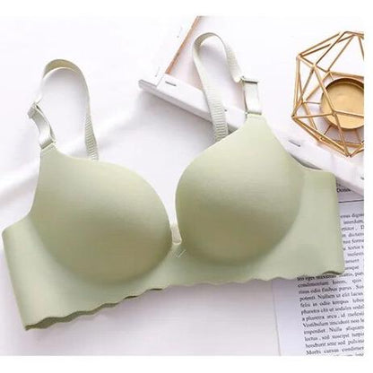 Lily™ | Effortless support bra
