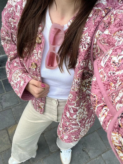 Mia | Giacca trapuntata floreale rosa con dettagli romantici