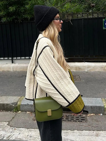 Clara | Cardigan corto lavorato a maglia con dettagli a bottoni per donna