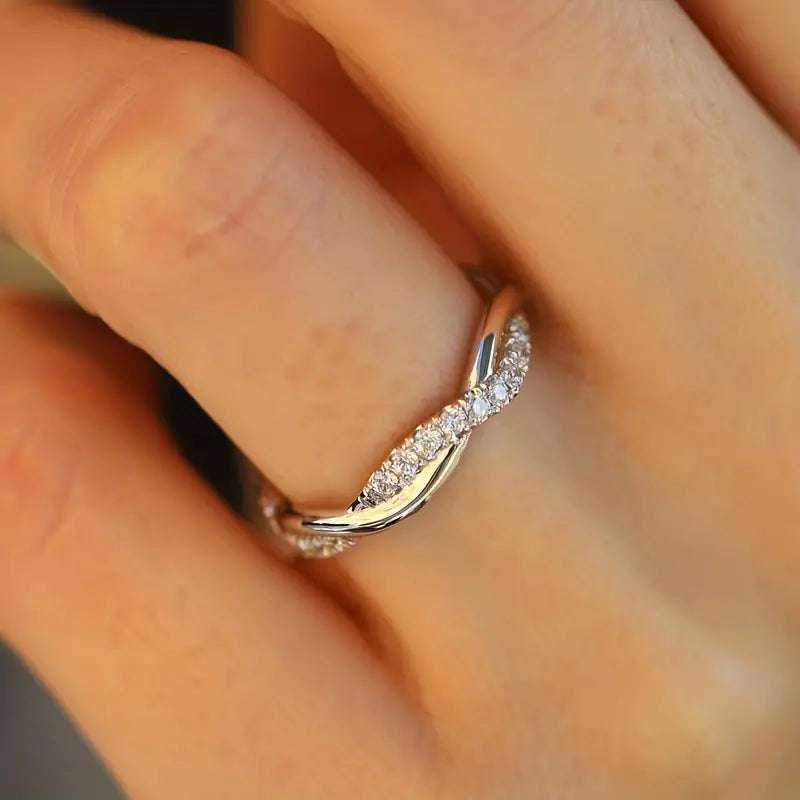 Ivyshape | Stunning braided, twisted ring