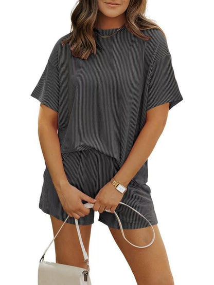 Riley – Ribbed Two-Piece Lounge Set with Shorts