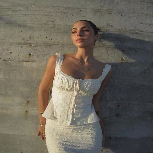 Camila | Camicetta ricamata in cotone e gonna in pizzo primavera donna