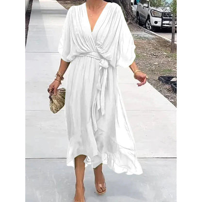Sabrina - Flowing V-neck dress with adjustable belt