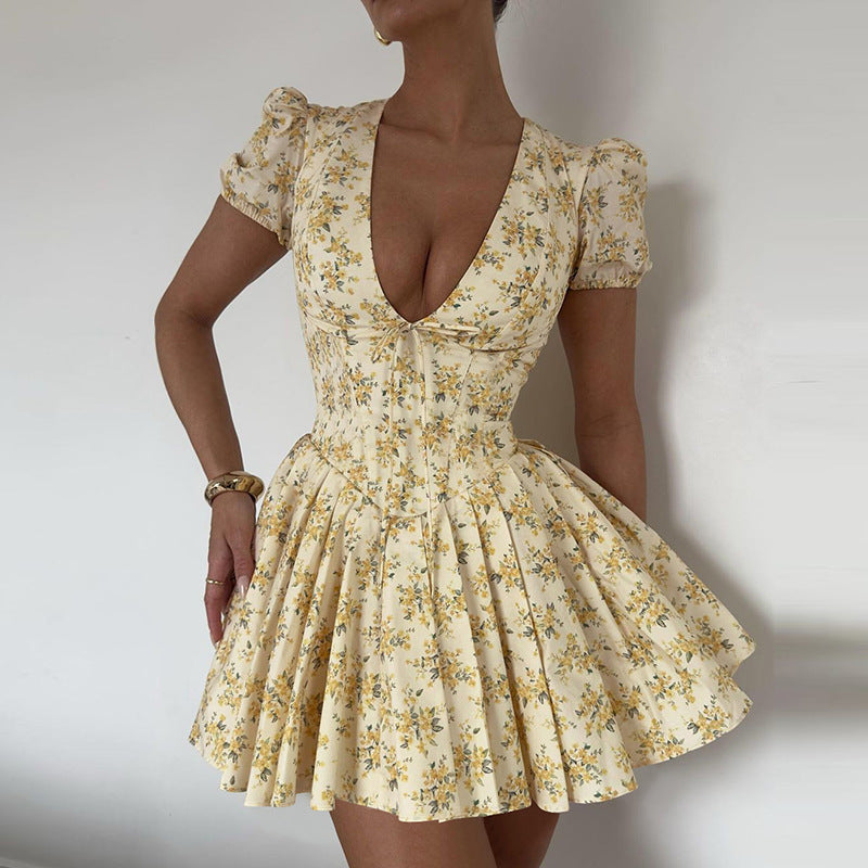 Natalia - Abito corto floreale con profonda scollatura